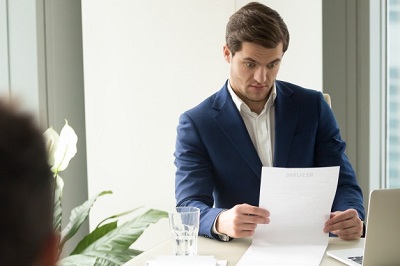 Job Interview Mistakes: Not Asking Questions or Asking Too Many